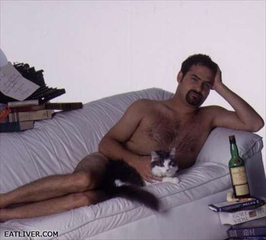 tremende-foto-di-uomini-con-gatti-nudo